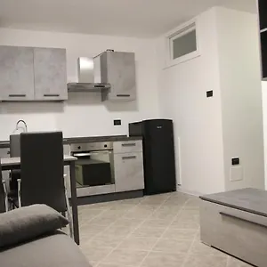 https://appartamenti-arcobaleno-desenzano-del-garda.it-lombardy.com